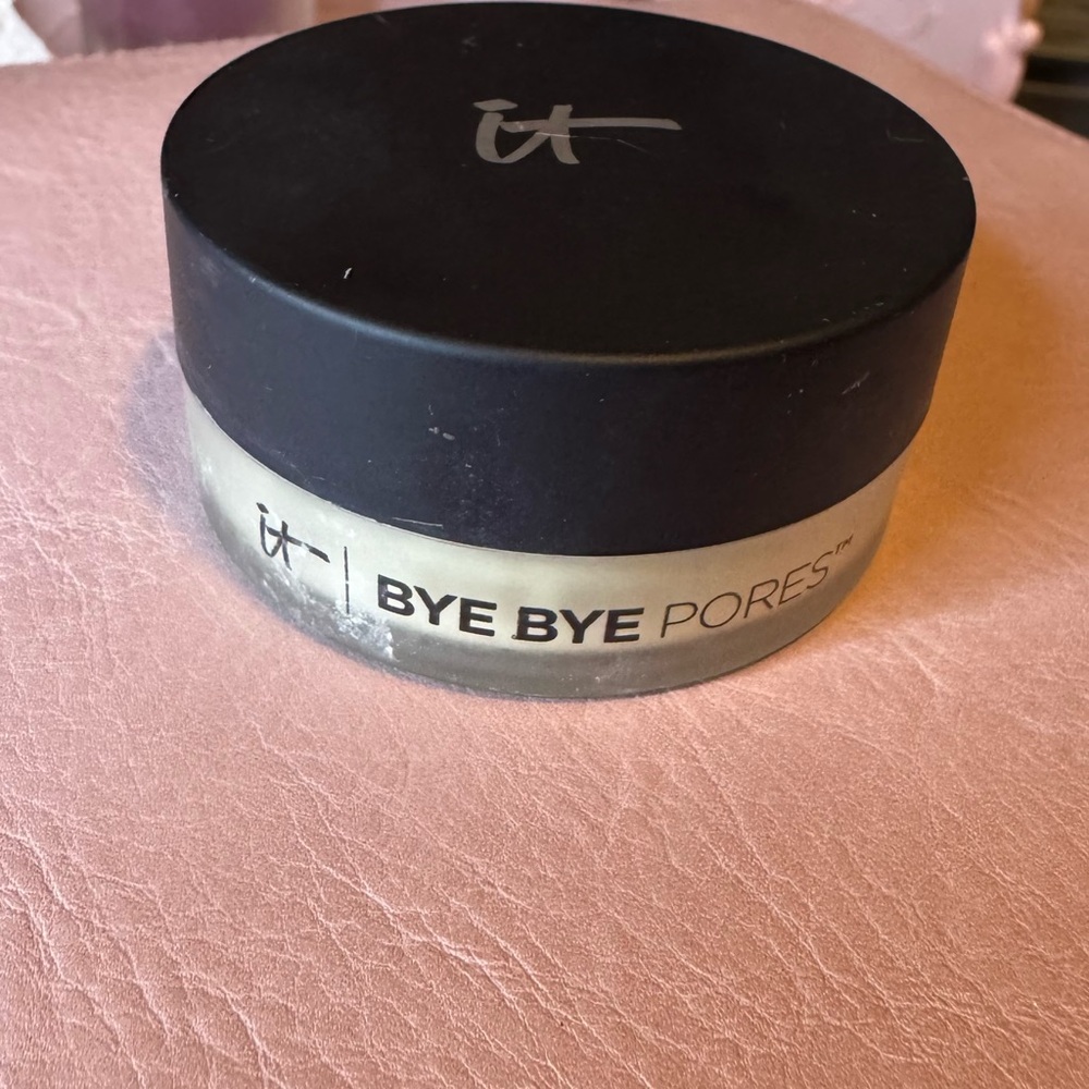 It Cosmetics Bye Bye Pores Finishing Powder 0.23 oz / 6.8 g